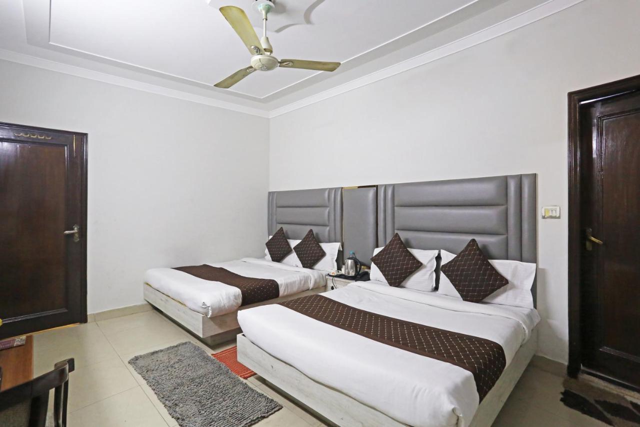 Hotel Ratandeep International At New Delhi Railway Station Exterior photo