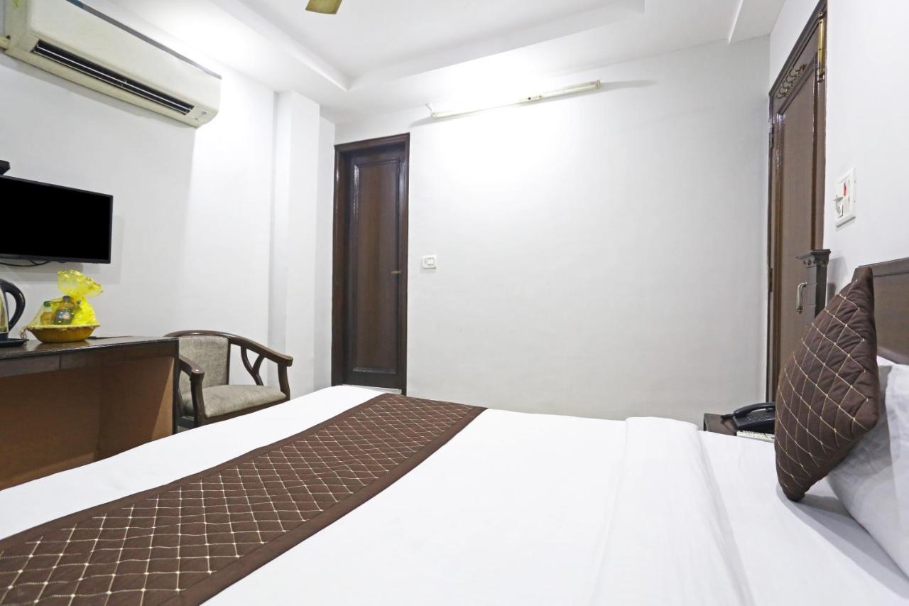 Hotel Ratandeep International At New Delhi Railway Station Exterior photo