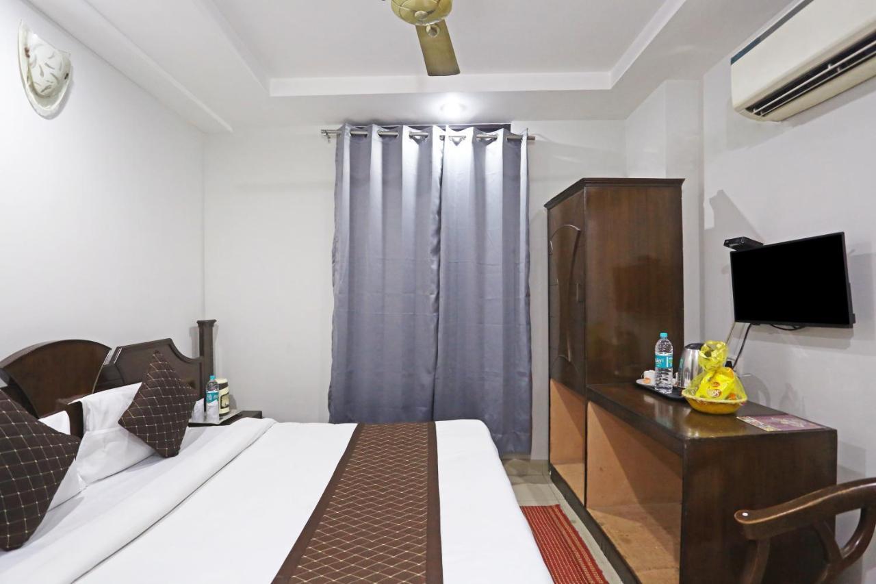 Hotel Ratandeep International At New Delhi Railway Station Exterior photo